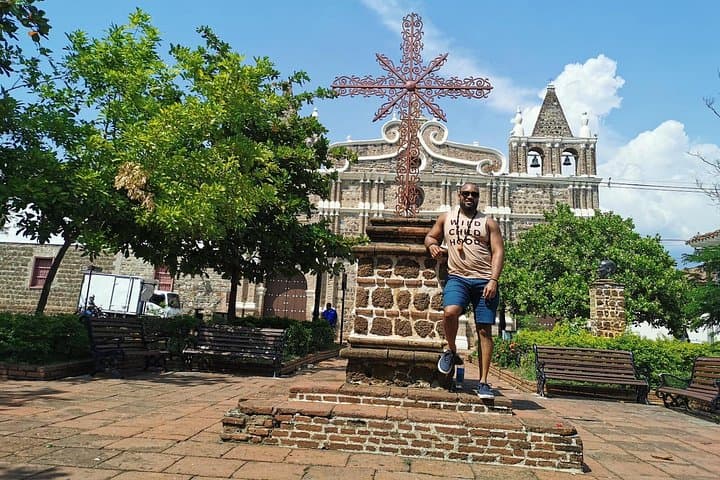 Santa Fe de Antioquia Day Tour: Colonial Bridge, Cobblestones & Optional Hot-Air Balloon photo 3