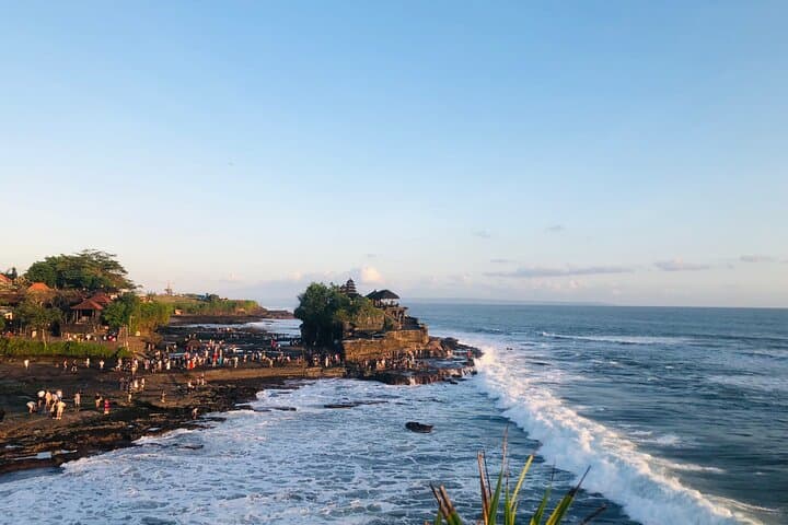 Tanah Lot Tour: Temple, Hidden Waterfall & Ulun Danu Bratan Day Trip photo 4