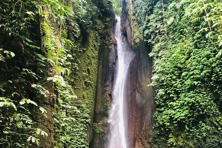 Tanah Lot Tour: Temple, Hidden Waterfall & Ulun Danu Bratan Day Trip photo 6