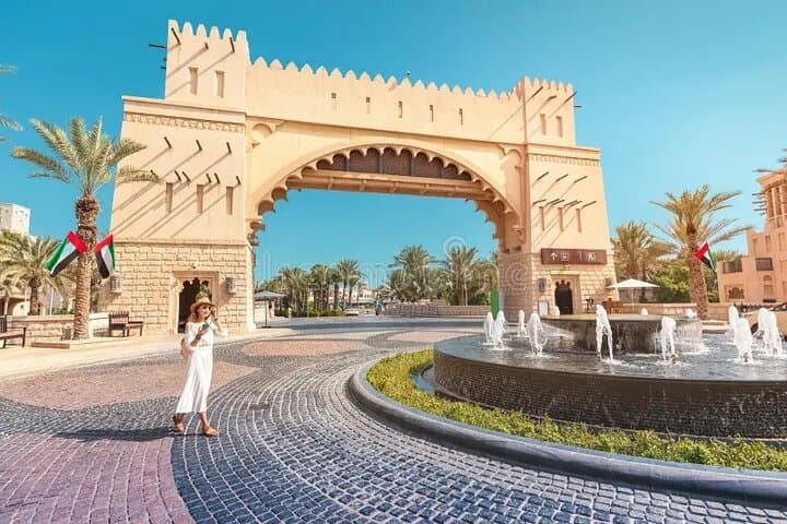 Dubai Private 4x4 City Tour — Burj Khalifa, Marina & Gold Souk photo 4