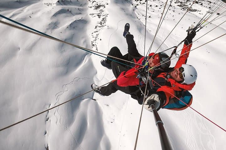 Davos Jakobshorn Early-Morning Tandem Paragliding — Sunrise Flight with Photos & Video