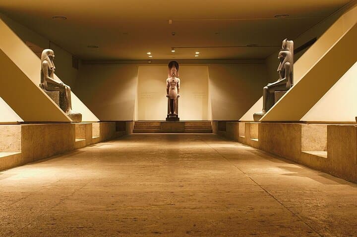 Inside Luxor Museum: A 3-Hour Guided Exploration of Thebes' Treasures