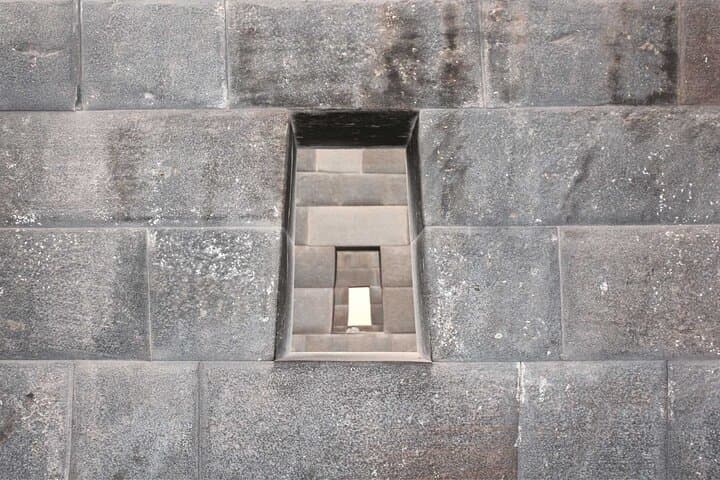 Half-Day City Tour of Cusco: Sacsayhuamán, Qorikancha & Inca Sites
