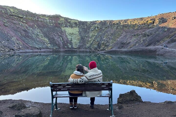 Private Golden Circle tour from Reykjavik — premium car to Gullfoss, Geysir & Þingvellir photo 6