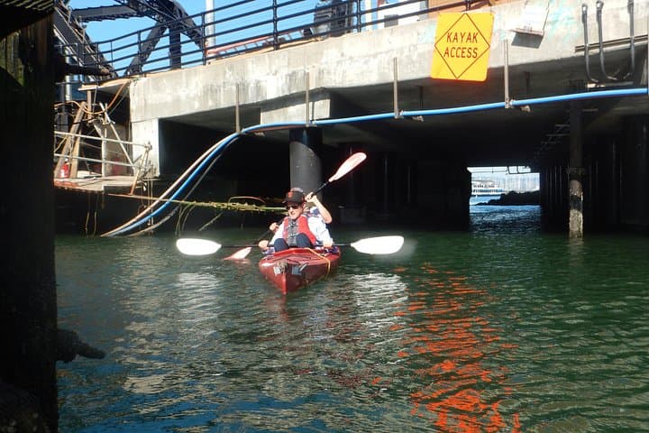 San Francisco Kayak Trip: 1-Hour Paddle in McCovey Cove Near Oracle Park photo 4