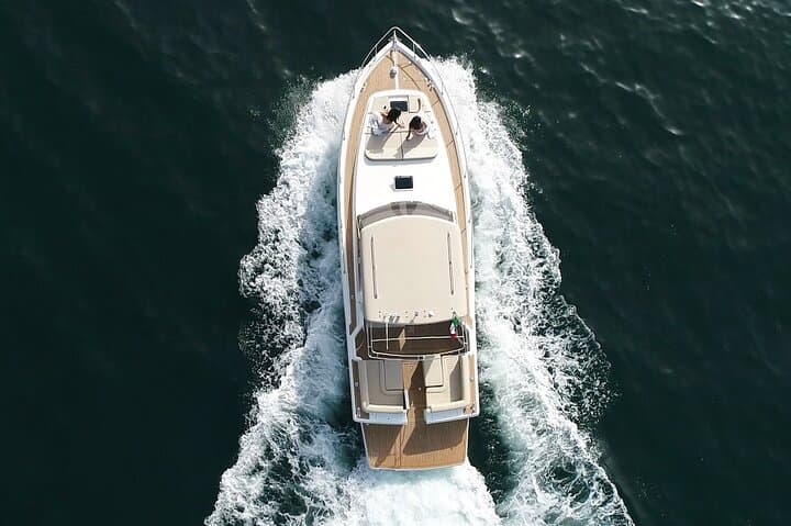 Private Capri Speedboat Day Trip from Sorrento — 37ft Capri Boat Tour photo 2