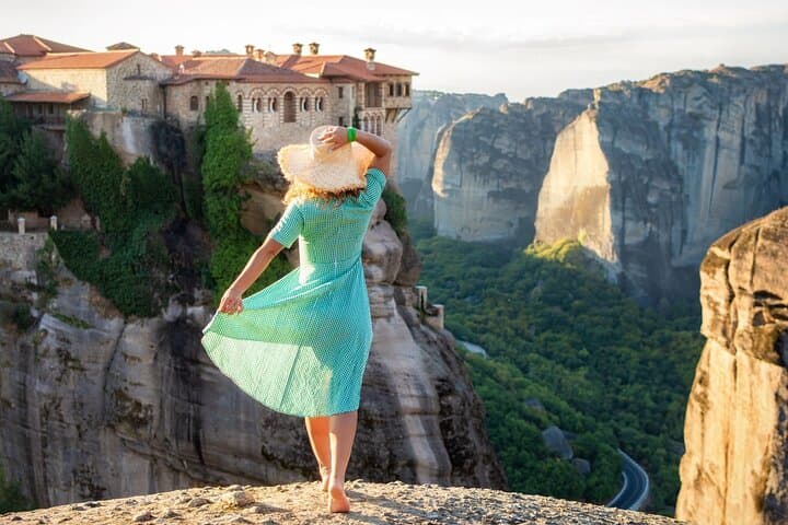 Meteora Day Trip from Athens — Private Full-Day Monastery Tour & Photo Stops