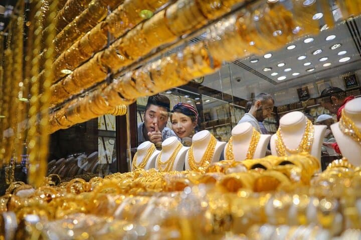 Dubai Shopping Tour: Gold Souk, Spice Market & Dragon Mart Guide