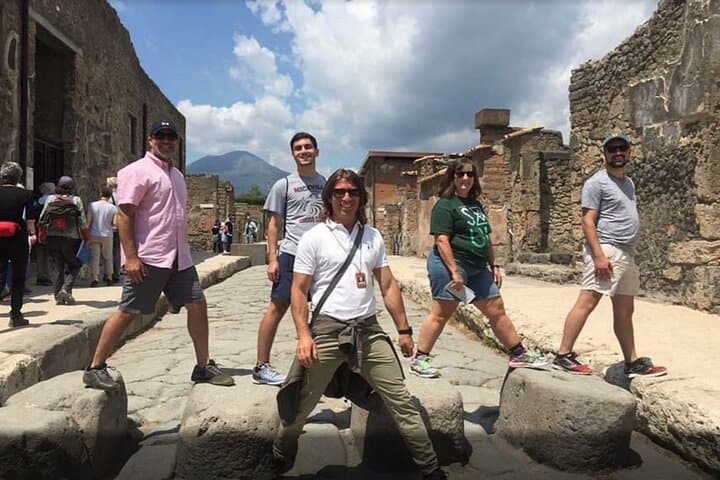 Private Pompeii Tour: Expert Guided Visit to the Ancient Ruins