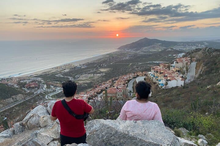 Sunset Hike to Cabo San Lucas Viewpoint — 2.5K Ocean & Whale-Watching Trail photo 3