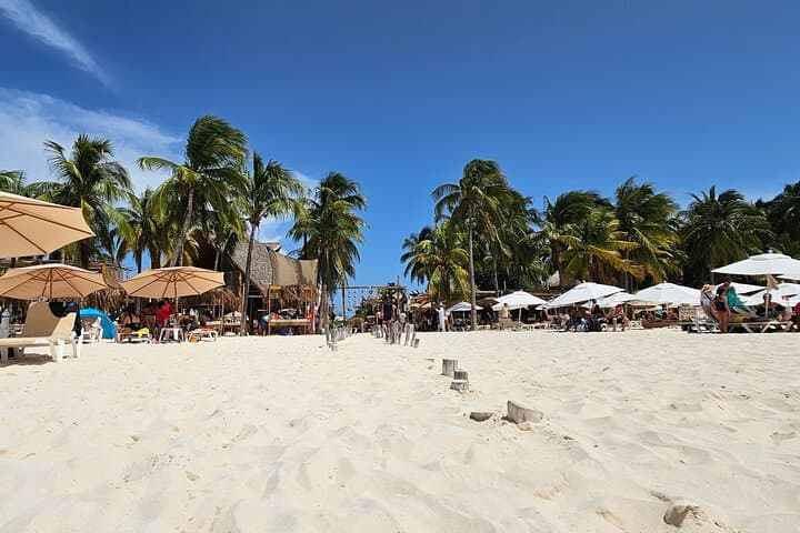Isla Mujeres All-Inclusive Sailboat Experience from Cancún photo 6