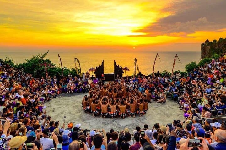 Uluwatu Private Guided Day Tour — Pandawa, Coffee Plantation & Kecak Sunset photo 3