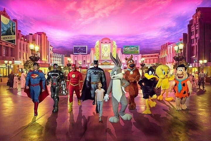 Warner Bros. World Abu Dhabi Day Trip from Dubai — Private Transfers & Tickets photo 4
