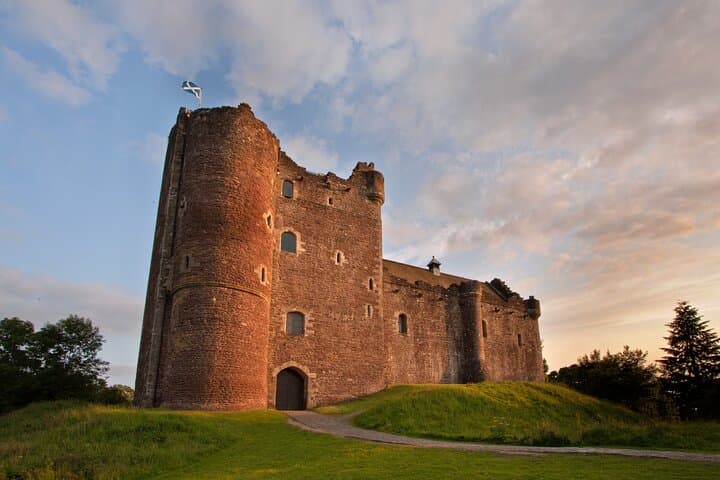 Private Outlander & Jacobite Palaces Tour from Edinburgh photo 2