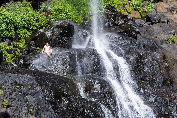 Tamarind Falls Hike — Seven Cascades Day Trek with Local Guide & Picnic photo 2
