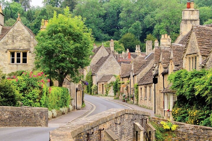 Oxford and Cotswolds Day Tour from Bristol — Colleges, Villages & Countryside