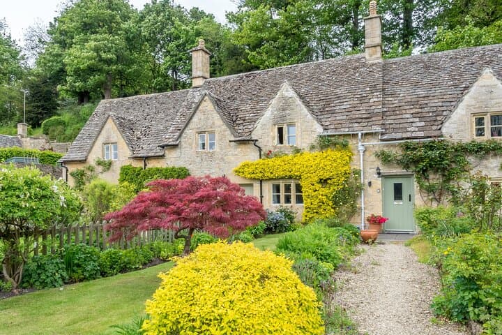 Oxford and Cotswolds Day Tour from Bristol — Colleges, Villages & Countryside photo 5