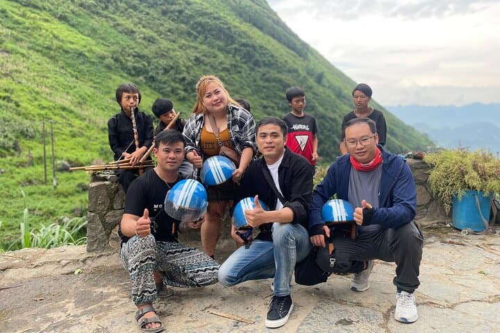 Ha Giang Two-Day Loop: Ma Pi Leng, Dong Van & Nho Que River Tour photo 2