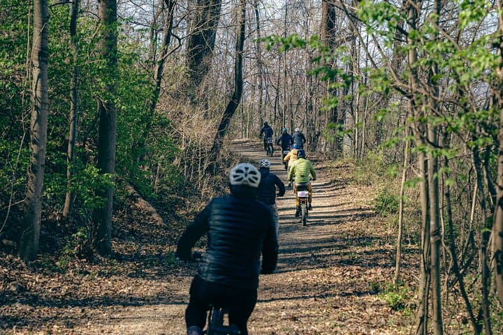 Autumn E-Bike Tour in Roanoke: Mill Mountain & Roanoke River Greenway photo 5