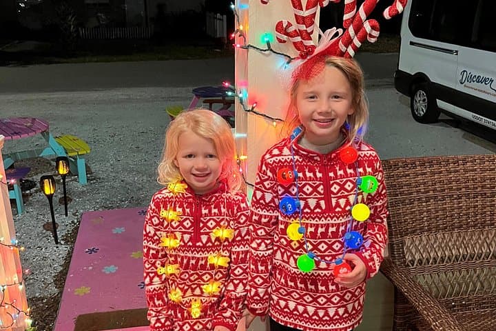 Sarasota Christmas Carol Trolley: Holiday Music, Lights & Downtown Caroling photo 3