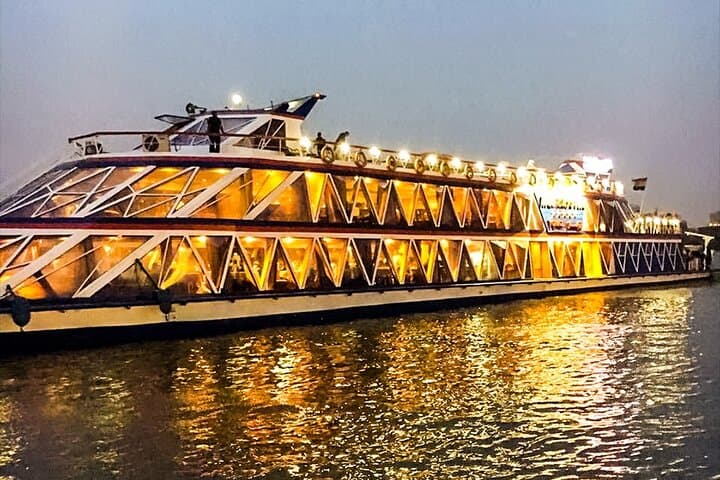 Cairo Nile Dinner Cruise: Nighttime Buffet with Belly Dance & Tanoura Show