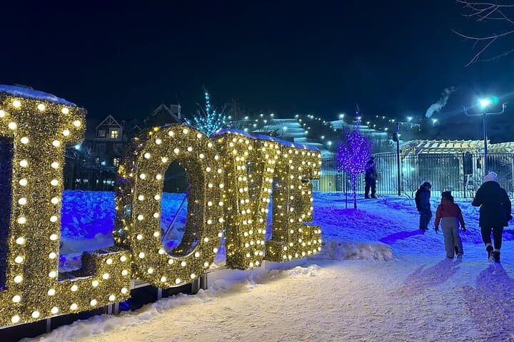 Blue Mountain Day Trip from Toronto: Skiing, Tubing & Village Dining photo 5