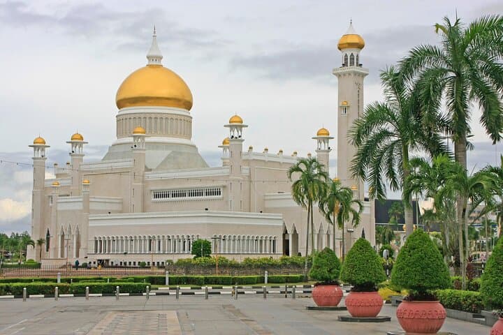 Full-Day Brunei Heritage Private Tour: Bandar Seri Begawan Highlights