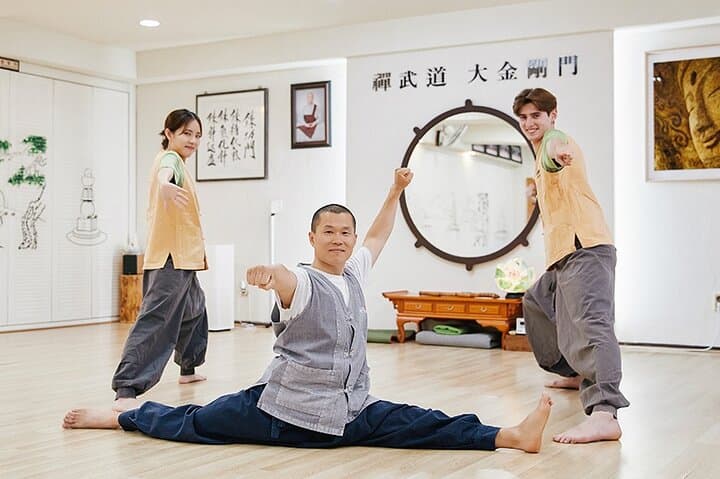Seonmudo in Seoul: Moving Meditation and Zen Martial Arts Experience photo 1