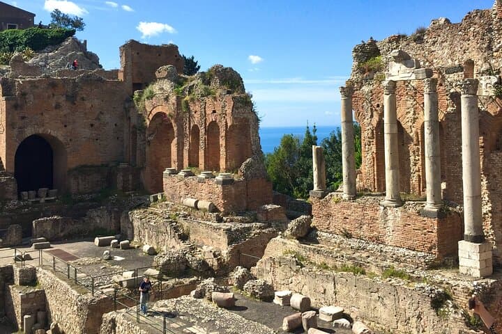 Half-Day Taormina, Castelmola & Isola Bella Tour — Taormina Day Trip photo 3