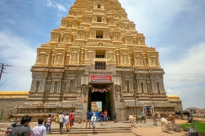 Southern Feast: 12-Day Karnataka and Goa Private Guided Tour photo 5