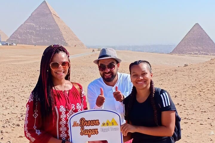 Luxury Guided Day Tour to Giza Pyramids, Sphinx & Valley Temple