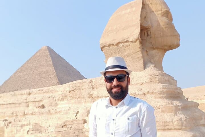 Luxury Guided Day Tour to Giza Pyramids, Sphinx & Valley Temple photo 2