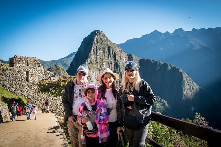 7-Day Private Sacred Valley Cusco & Machu Picchu Tour with Rainbow Mountain photo 2