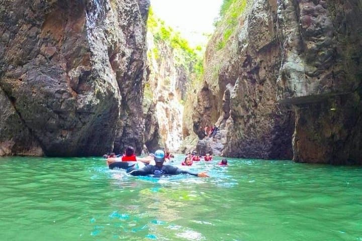 Somoto Canyon Adventure: Full-Day Canyoneering, Swimming & Waterfalls photo 2