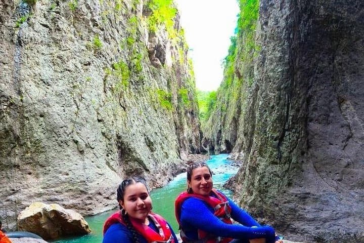 Somoto Canyon Adventure: Full-Day Canyoneering, Swimming & Waterfalls