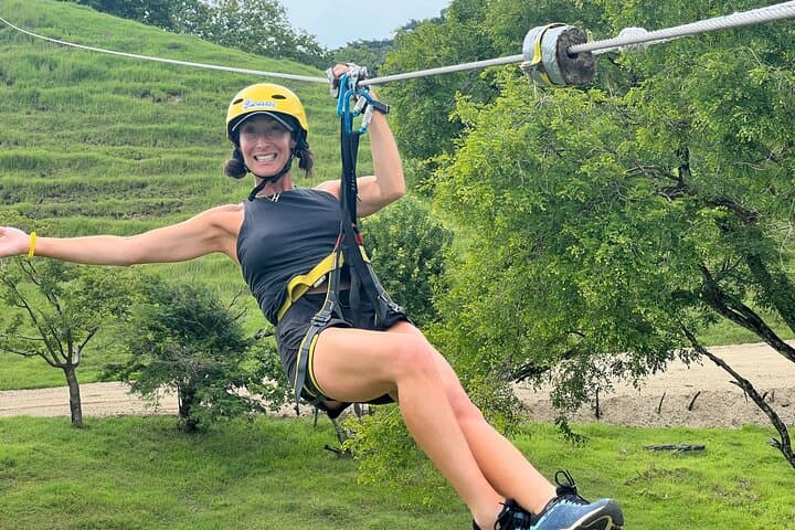 Zip Line Nosara: Family-Friendly Canopy Tour in Guanacaste