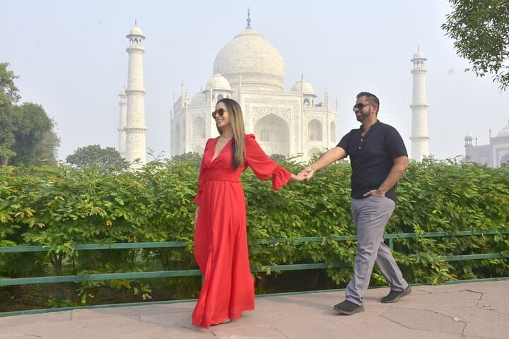 Sunrise and Sunset at the Taj Mahal: 2-Day Private Tour from Delhi photo 2