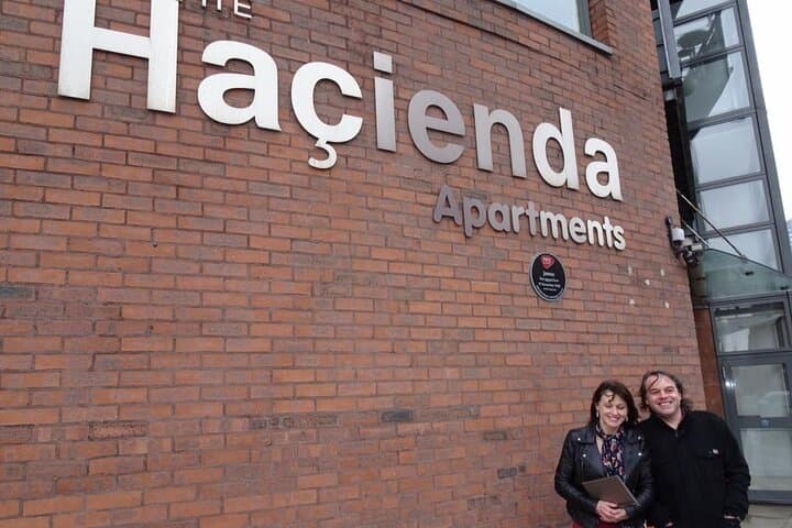 Manchester Music Walking Tour: Explore The Smiths, Oasis & Madchester Scene
