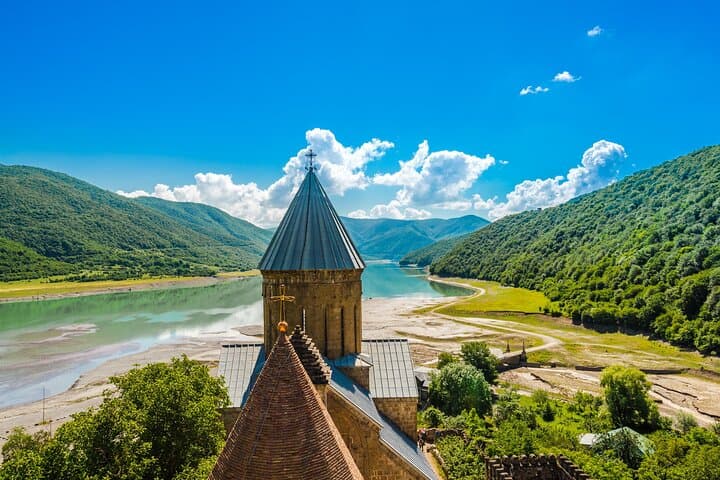 Romantic Stroll at Ananuri Fortress: Couples' Tour from Tbilisi photo 2