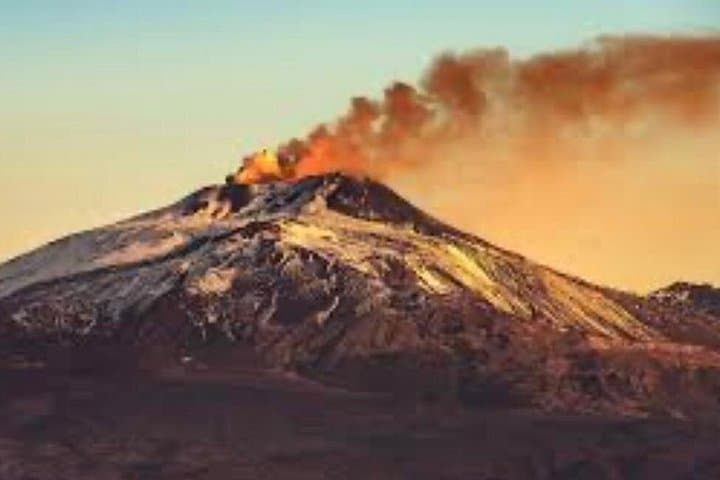 Private Day Tour to Mount Etna and Taormina — Volcano Views & Ionian Coast photo 2