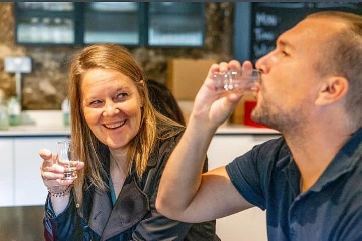 Holyrood Distillery Gin Tasting and Cocktail Workshop in Edinburgh photo 4