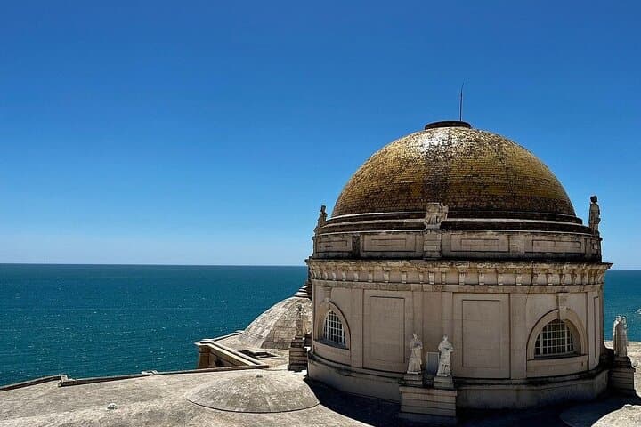 Legends of Cádiz: Self-Guided History Puzzle Adventure in Cádiz Old Town photo 3