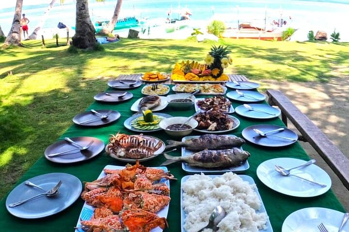 Port Barton Island Hopping and Turtle Snorkel Day Tour photo 4