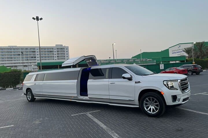 Dubai Limousine Ride: Private Stretch Limousine City Tours & Events photo 2
