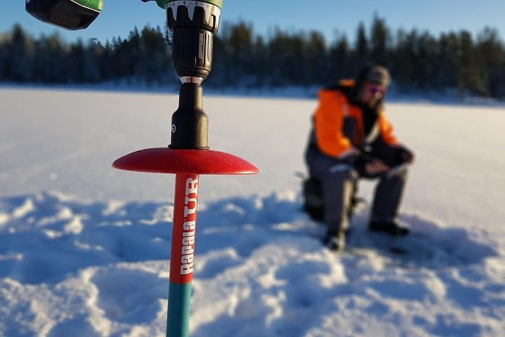 Ice Fishing for Arctic Char in Älvdalen: Guided Wilderness Day Trip photo 4