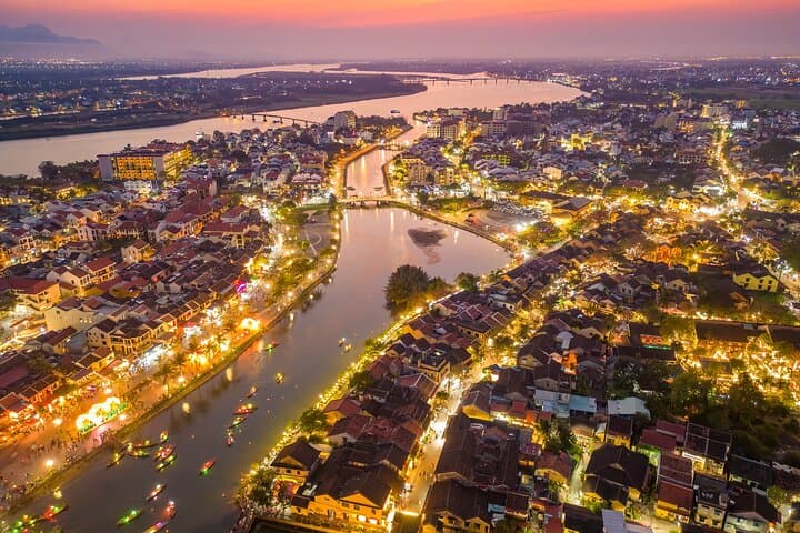 Private Nha Trang City Full-Day Tour: Po Nagar, Long Son & Dam Market photo 6