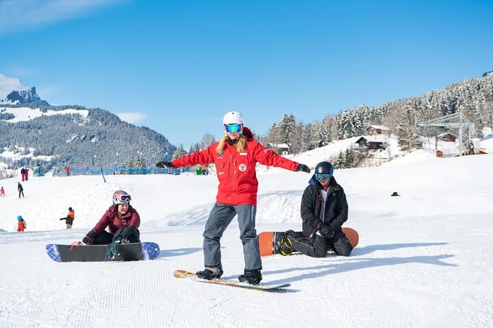 Grindelwald Bodmi Arena Beginner Snowboard Lesson — Afternoon Package photo 2