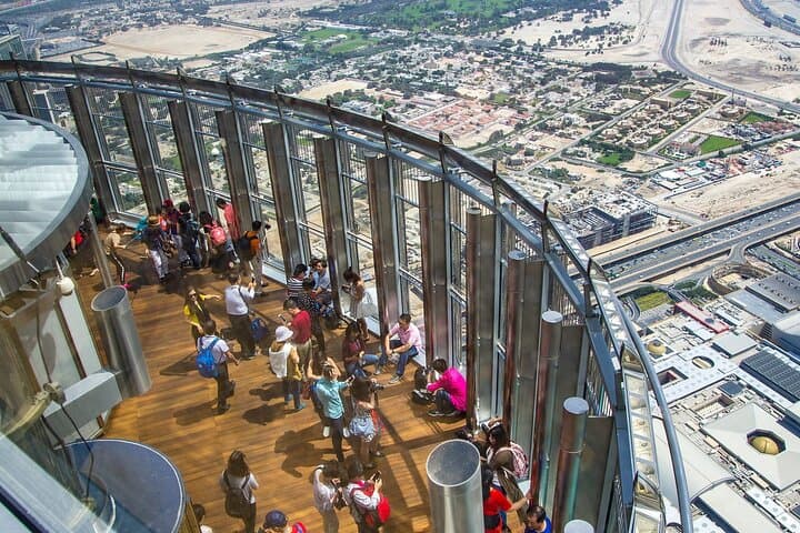 Burj Khalifa At The Top & Dubai Miracle Garden: Visitor Guide and Practical Tips photo 3