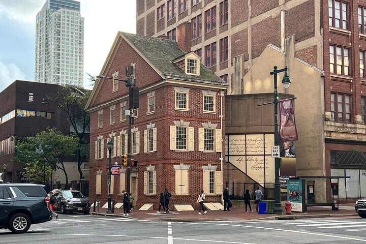 Explore Philadelphia Historic District: Self-Guided Walking Tour & Scavenger Hunt photo 3