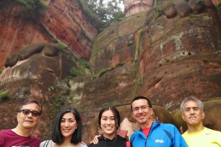 Leshan Giant Buddha & Tea Village Day Trip — Boat Ride, Tea Picking, Old Town Walk photo 4